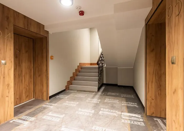 Flatbook - Center Waterlane Vintage With Gym Apartament Gdańsk