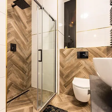 Apartman Flatbook - Center Waterlane Vintage With Gym *